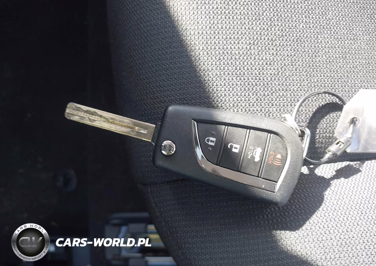2026 Toyota Corolla Le VIN:5YFB4MDE7TP390065 - 11