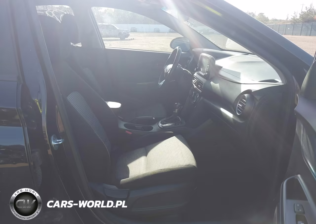 2018 Hyundai Kona Sel VIN:KM8K2CAAXJU082658 - 5