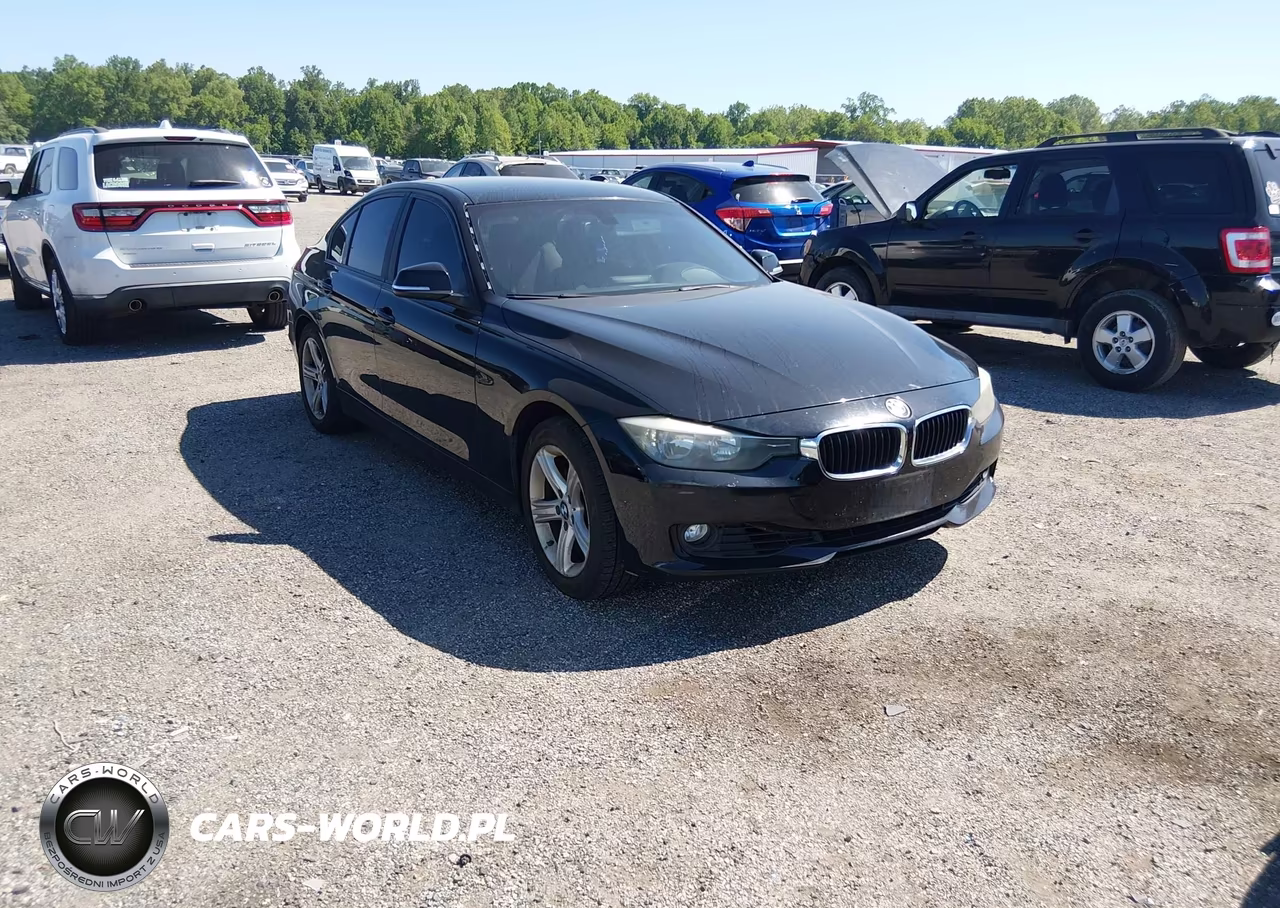 2013 BMW 328I xDrive – zdjęcie 1 z 16