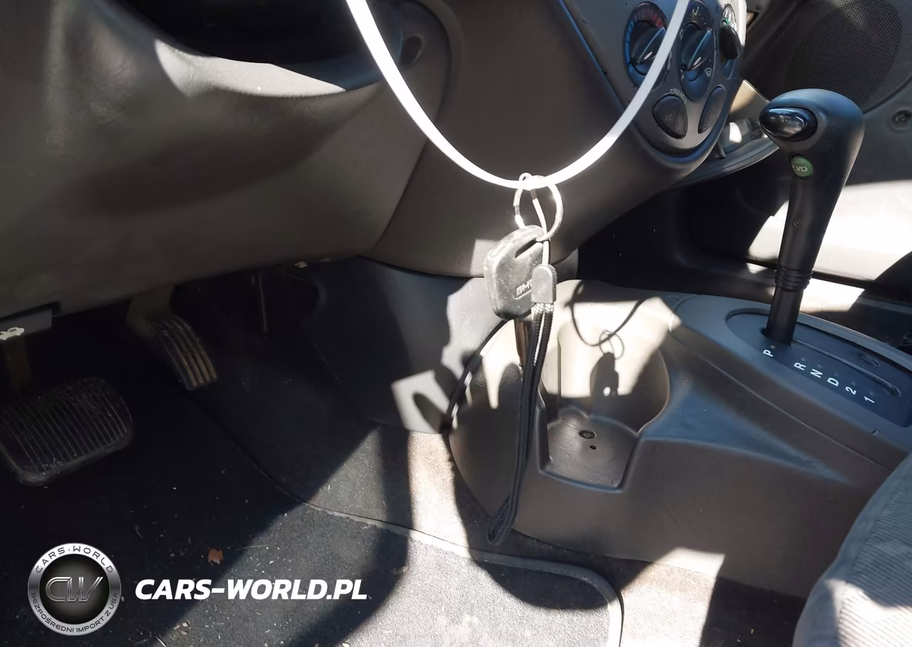 2002 Ford Focus Zx3 VIN:3FAFP31362R183476 - 13