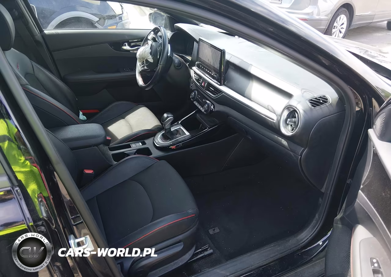 2023 Kia Forte Gt VIN:3KPF44AC2PE518336 - 5