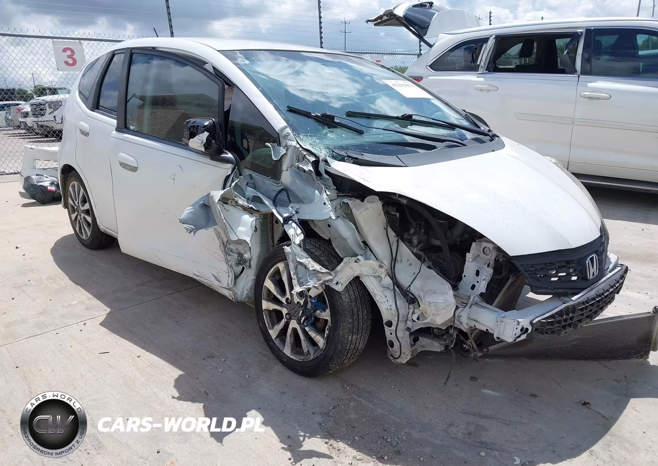 2013 Honda Fit Sport