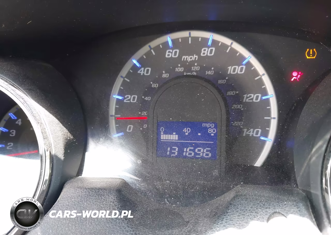 2013 Honda Fit Sport VIN:JHMGE8G51DC039022 - 7