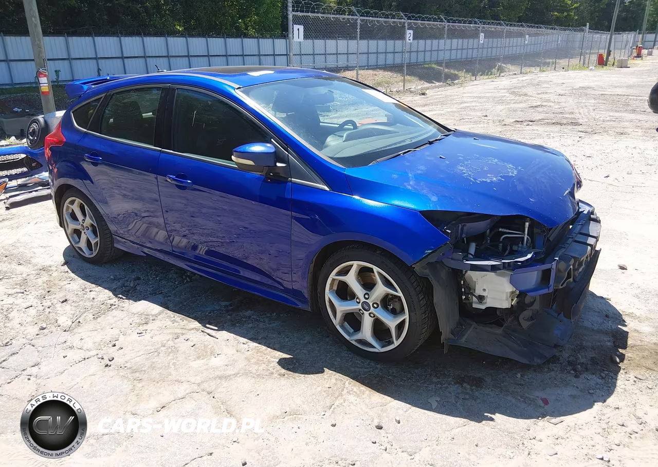 2014 Ford Focus St – zdjęcie 1 z 20