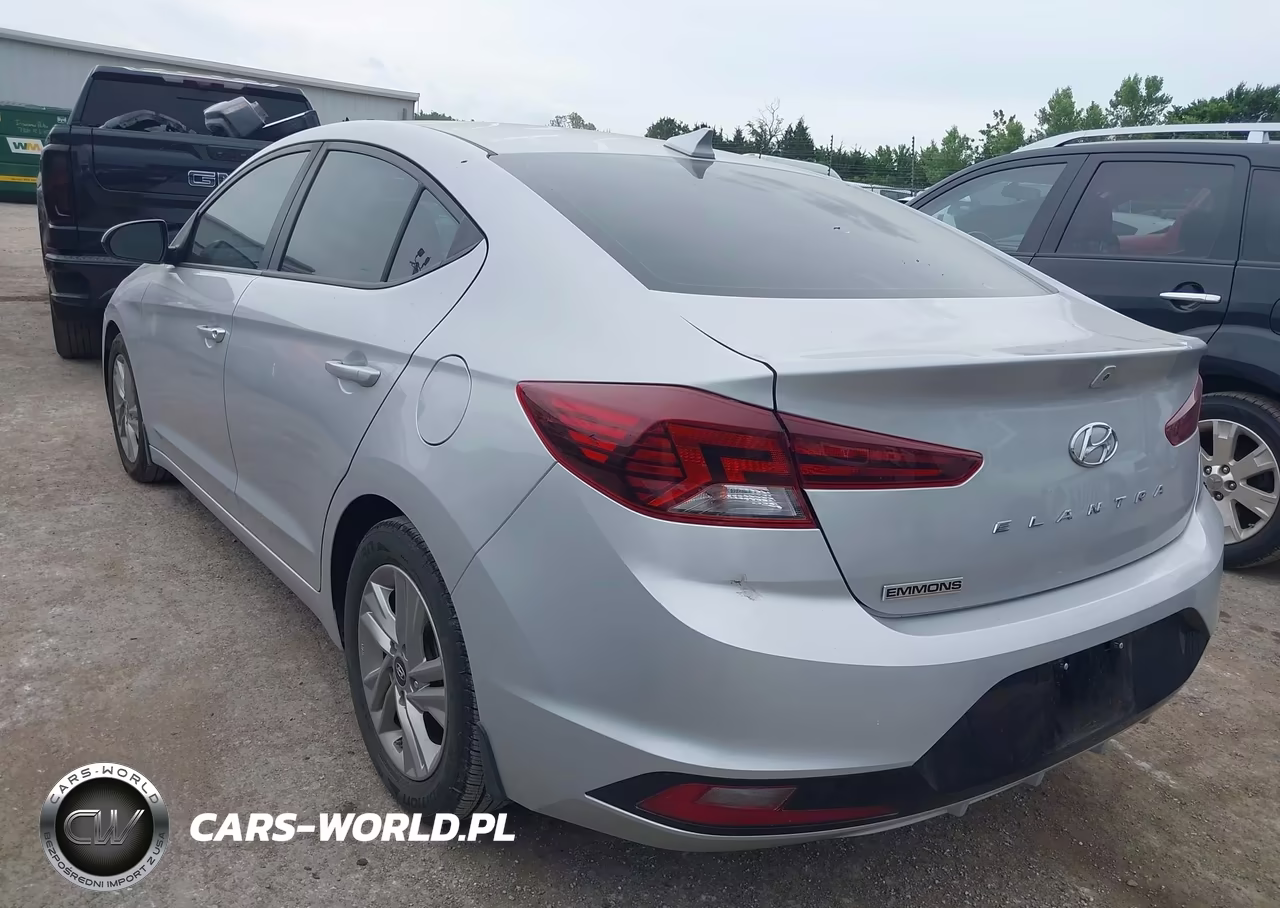 2019 Hyundai Elantra Sel VIN:KMHD84LF3KU889210 - 3