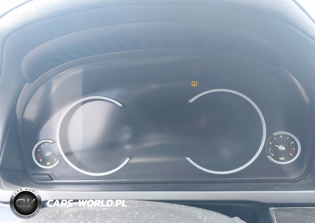 2015 BMW 740I VIN:WBAYA6C58FD827088 - 16