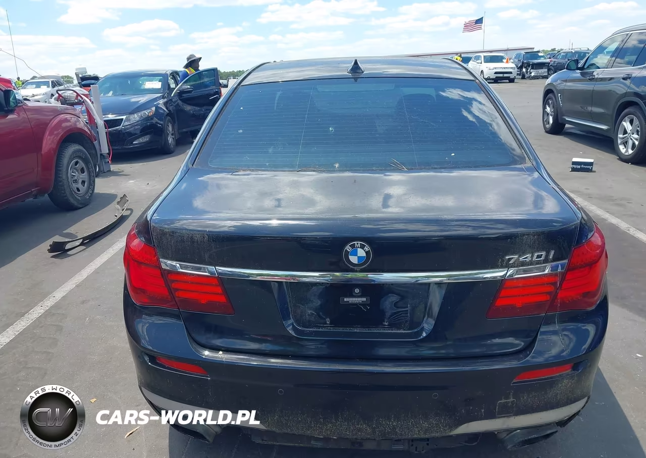 2015 BMW 740I VIN:WBAYA6C58FD827088 - 17