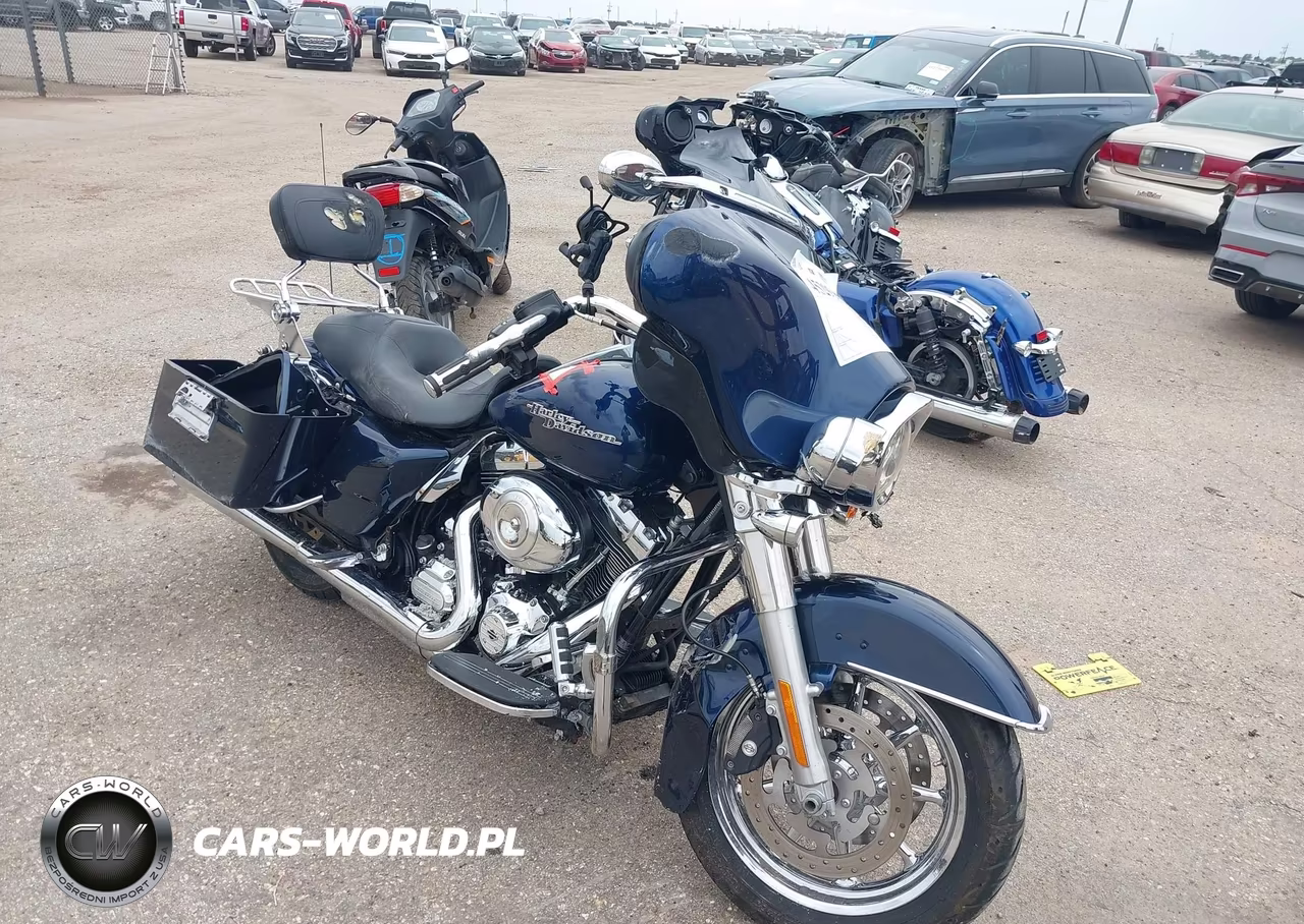 2012 Harley-Davidson Flhx Street Glide – zdjęcie 1 z 12