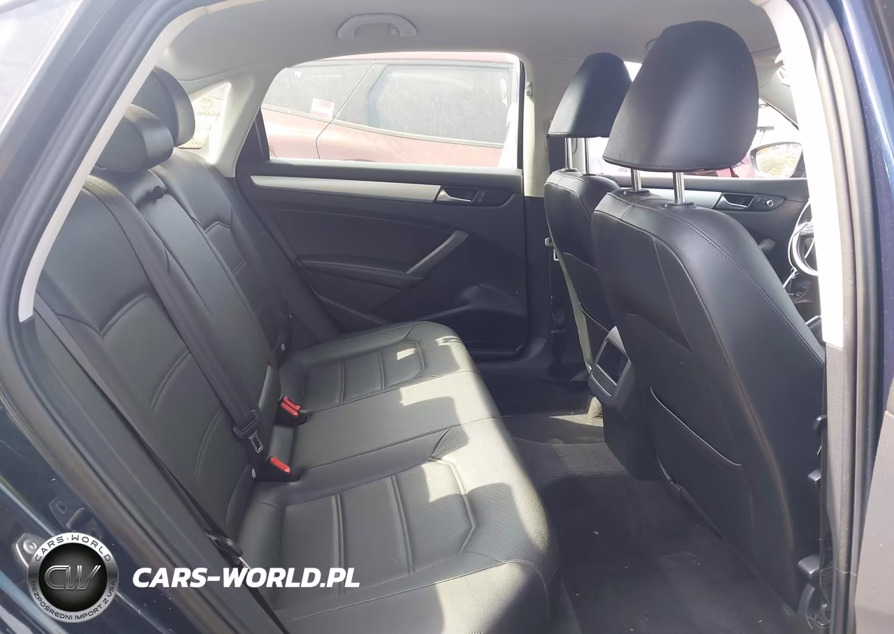 2012 Volkswagen Passat 2.5L Se VIN:1VWBP7A37CC017819 - 8