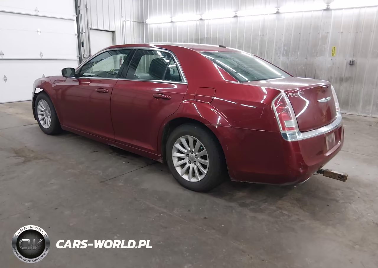 2012 Chrysler 300 VIN:2C3CCAAG3CH261469 - 3