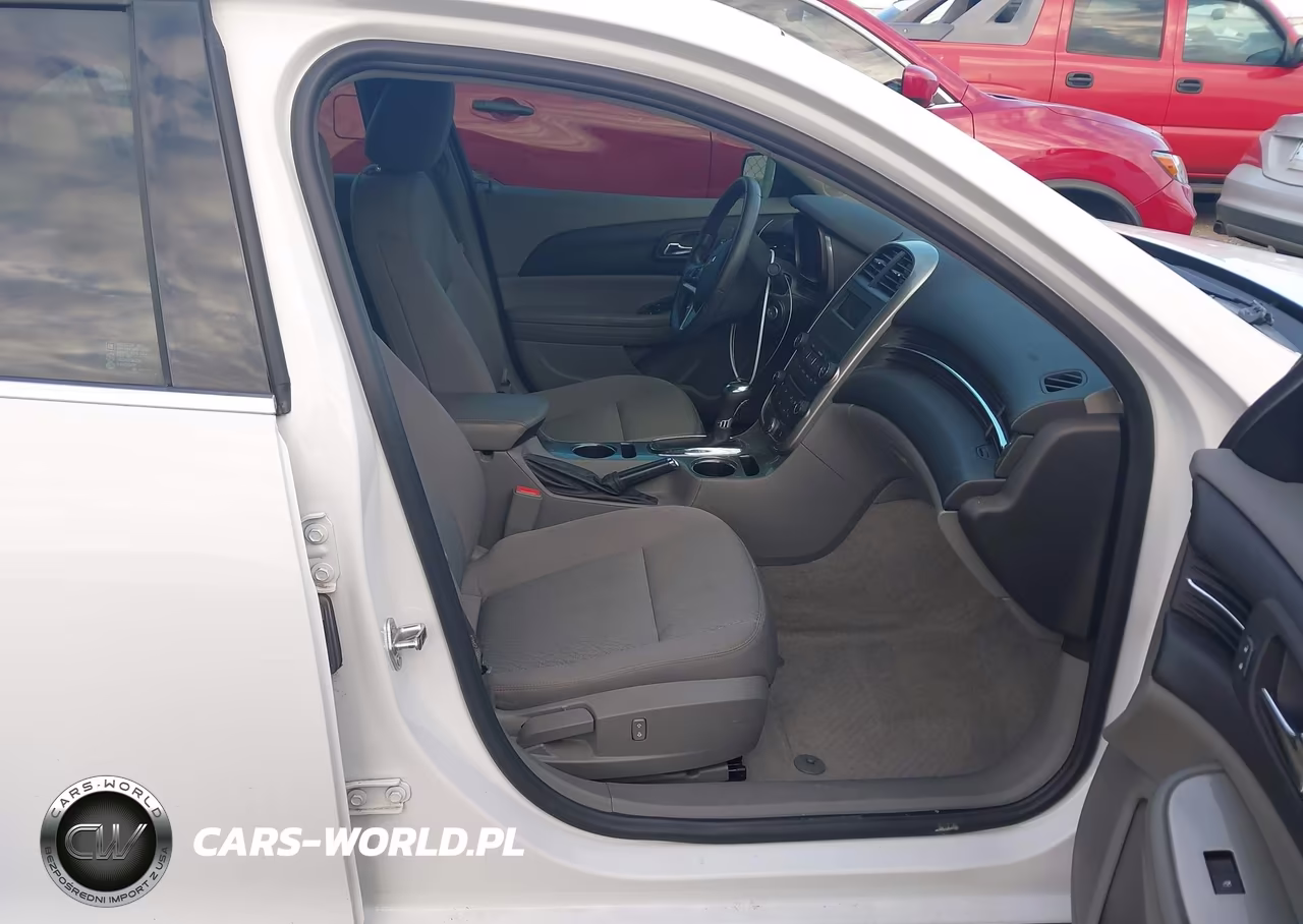 2014 Chevrolet Malibu 1Ls VIN:1G11B5SL4EF104961 - 5