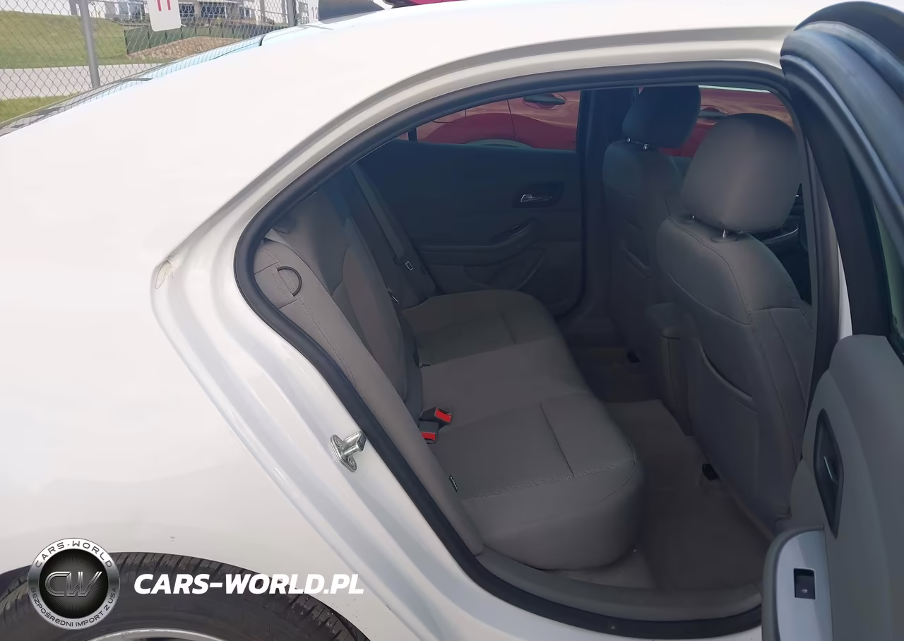 2014 Chevrolet Malibu 1Ls VIN:1G11B5SL4EF104961 - 8