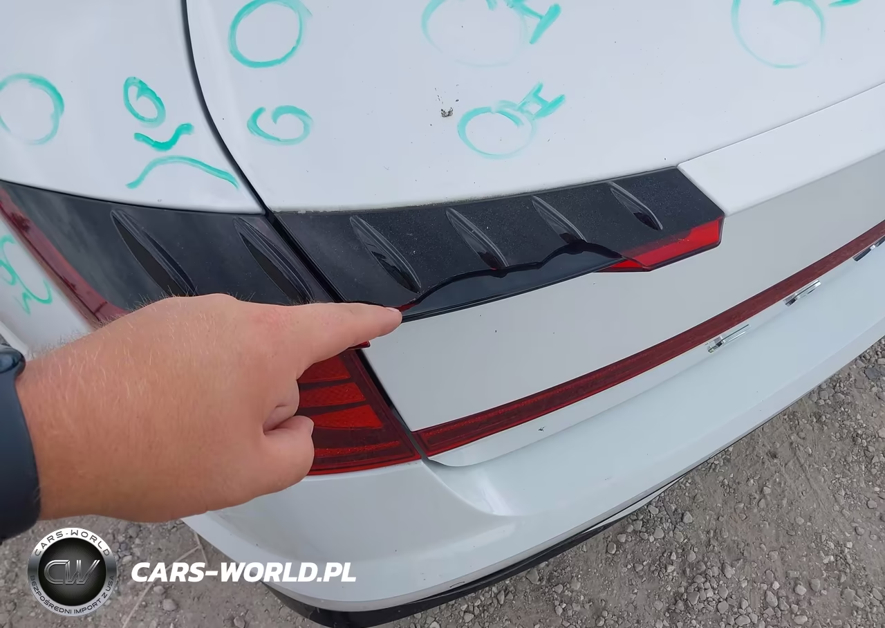 2021 Hyundai Sonata Limited VIN:5NPEH4J29MH125951 - 17