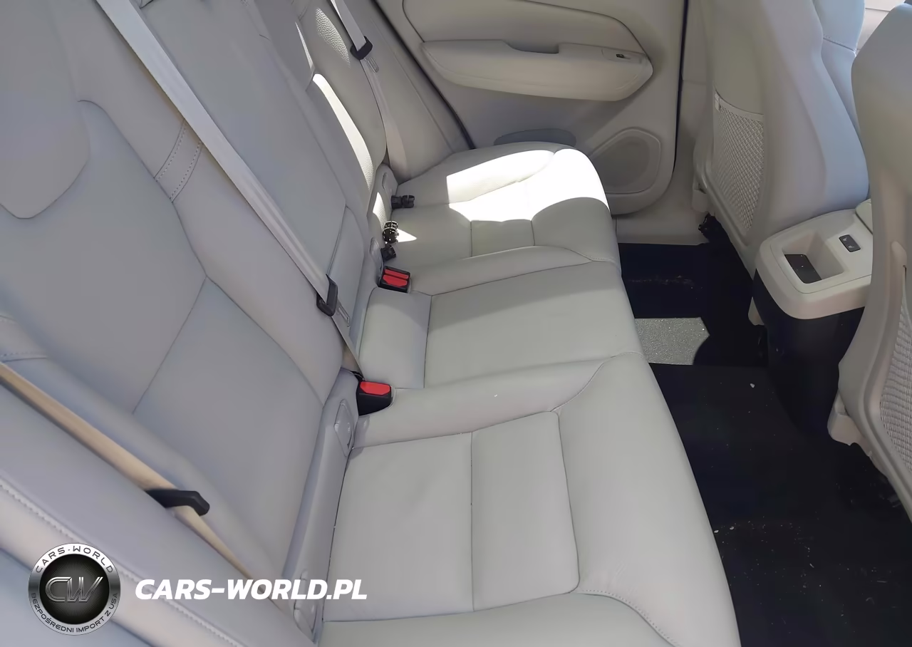 2024 Volvo Xc60 B5 Core Dark Theme VIN:YV4L12RK4R1946150 - 8