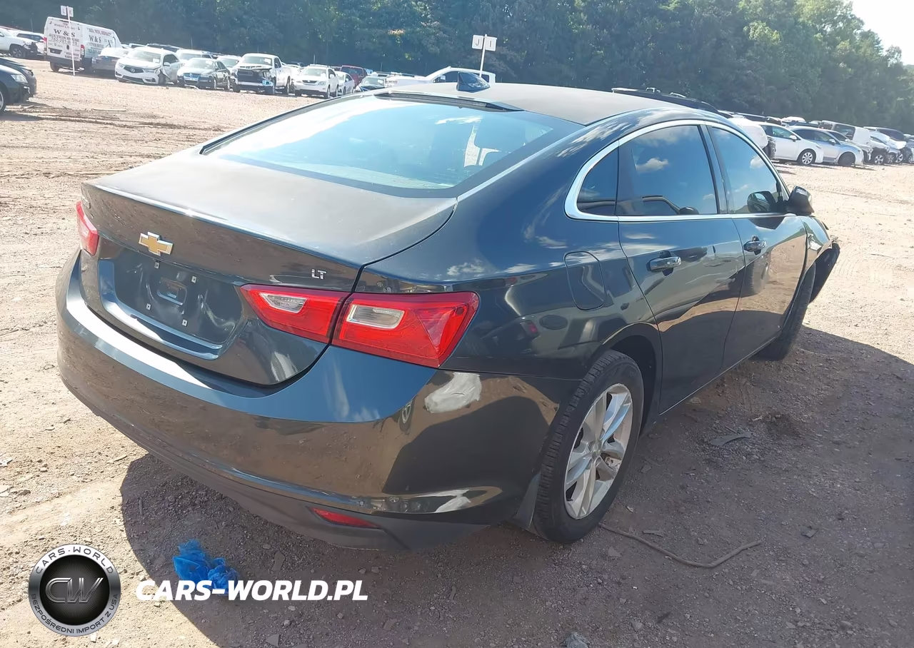 2017 Chevrolet Malibu 1Lt VIN:1G1ZE5ST1HF110425 - 4