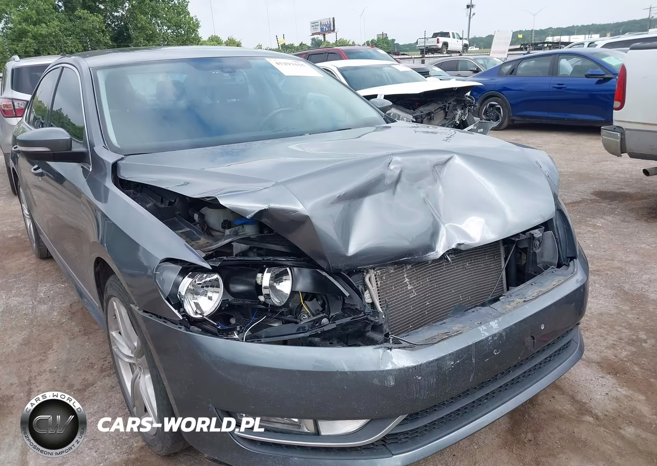 2015 Volkswagen Passat 2.0L Tdi Sel Premium VIN:1VWCV7A34FC080634 - 6