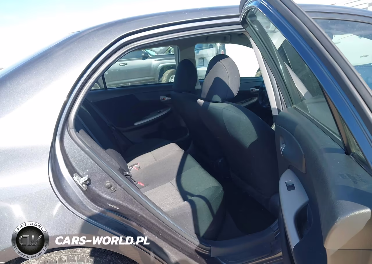 2010 Toyota Corolla S VIN:2T1BU4EE6AC403271 - 8