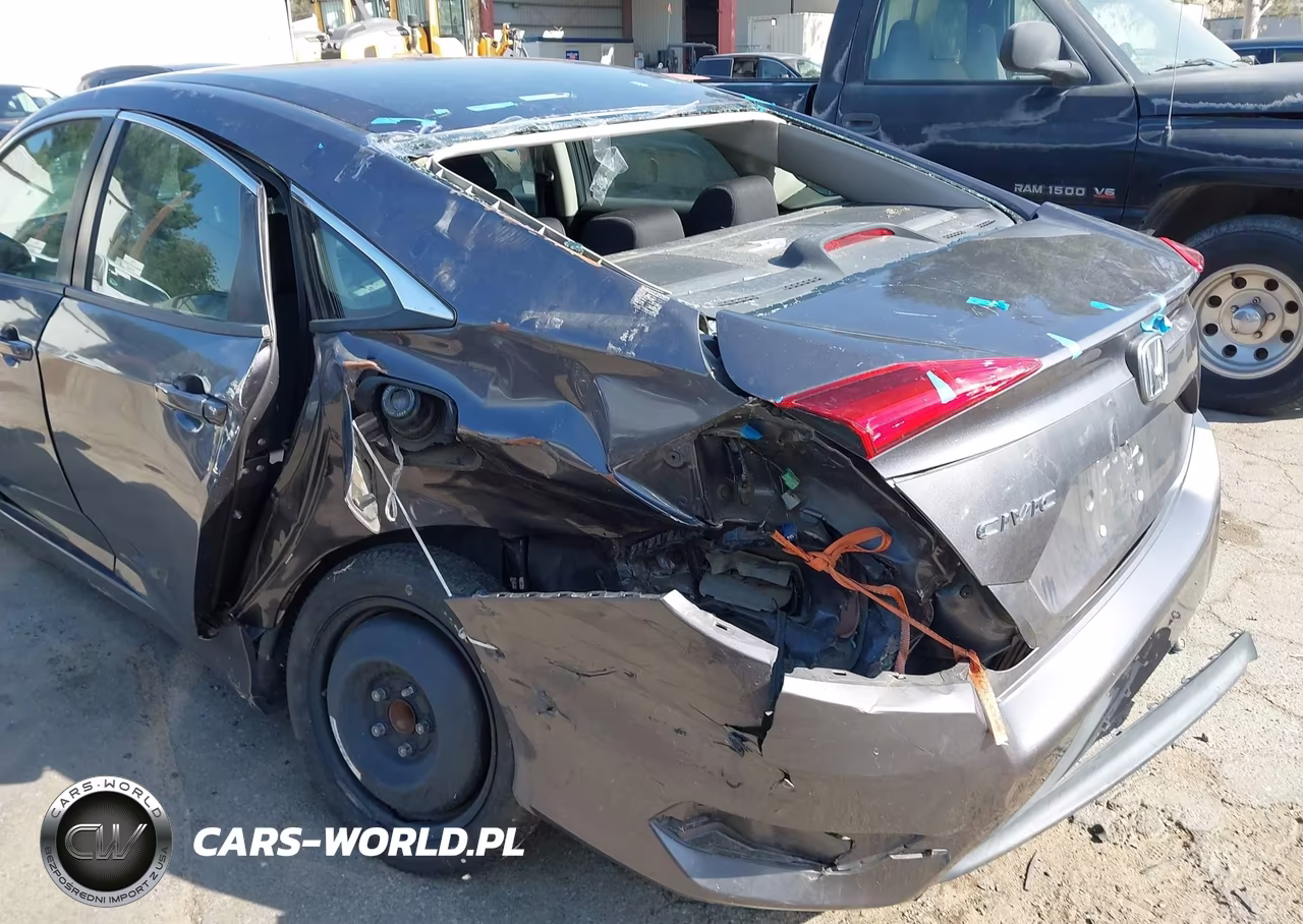 2018 Honda Civic Lx VIN:2HGFC2F57JH519030 - 18