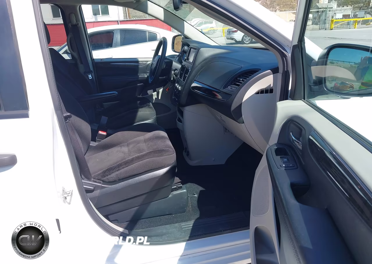 2019 Dodge Grand Caravan Se VIN:2C4RDGBG4KR671114 - 5