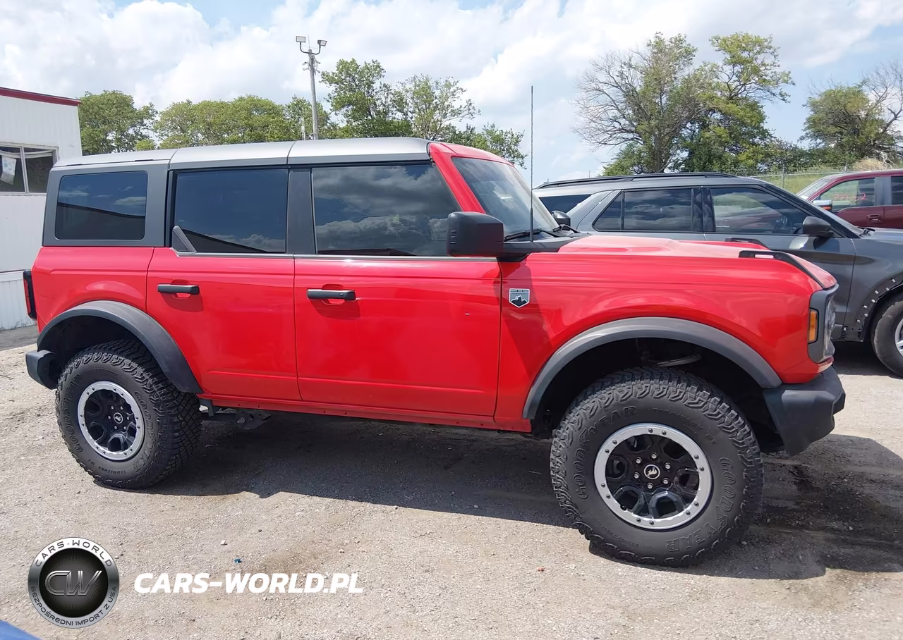 2023 Ford Bronco Big Bend VIN:1FMEE5DP9PLB64962 - 13