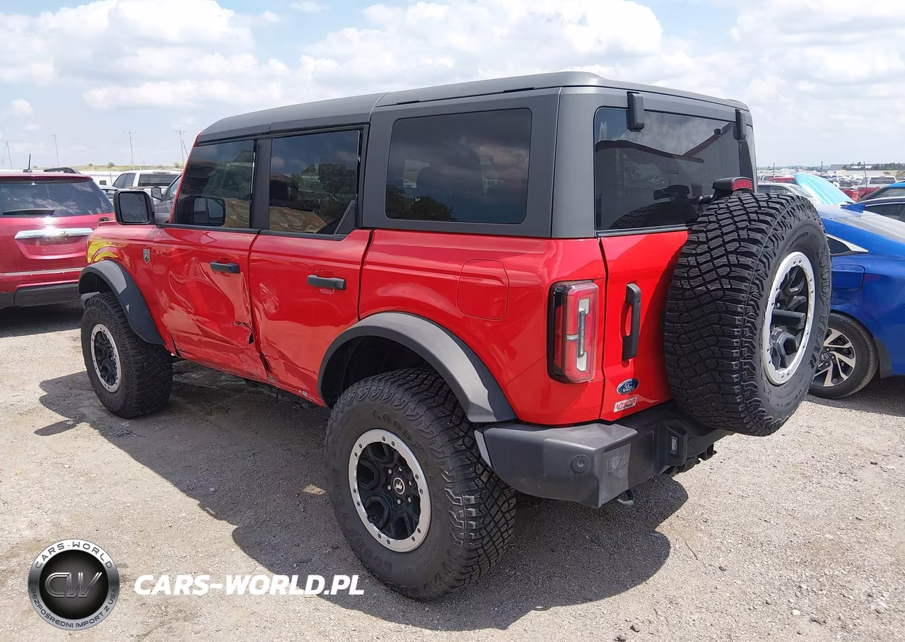 2023 Ford Bronco Big Bend VIN:1FMEE5DP9PLB64962 - 3