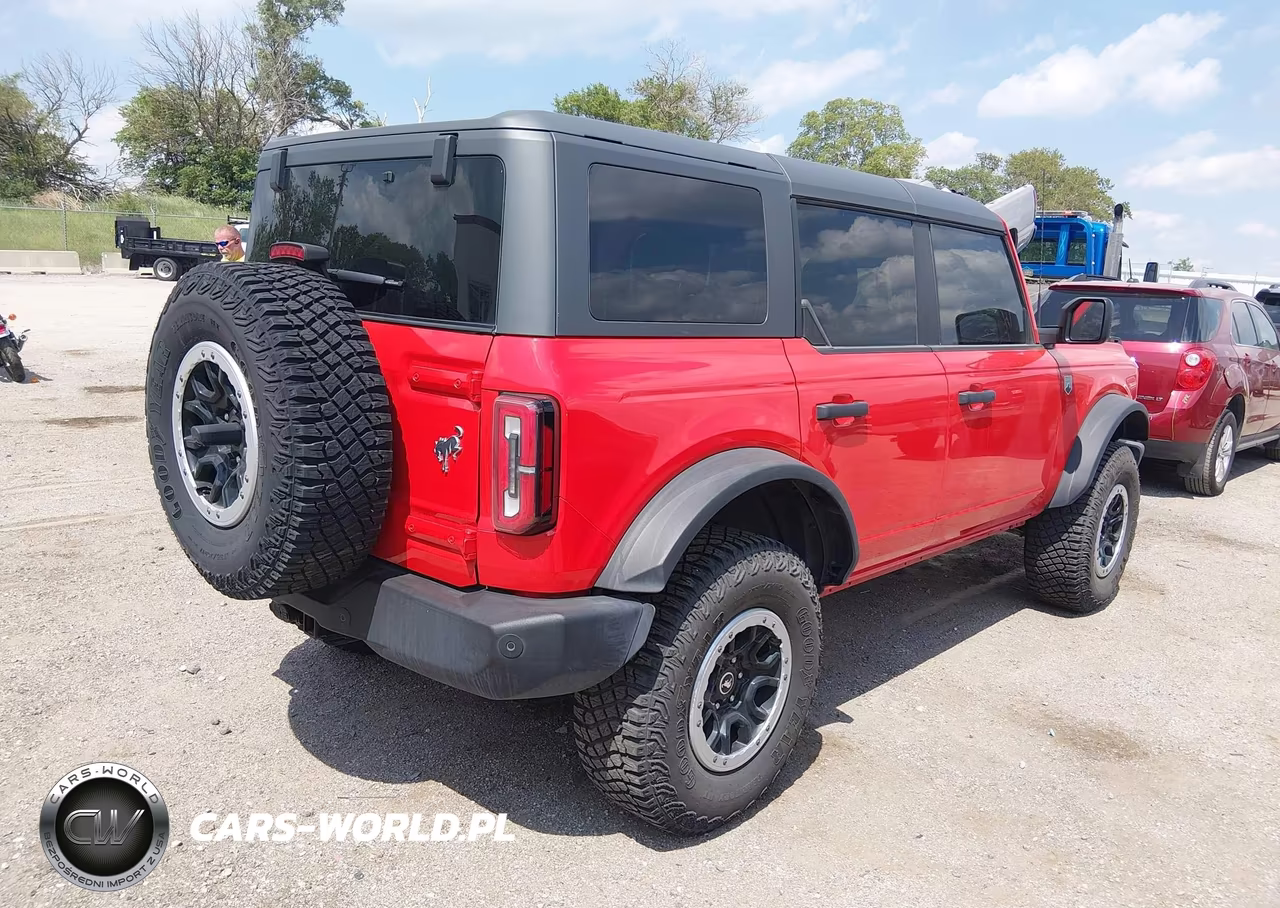 2023 Ford Bronco Big Bend VIN:1FMEE5DP9PLB64962 - 4