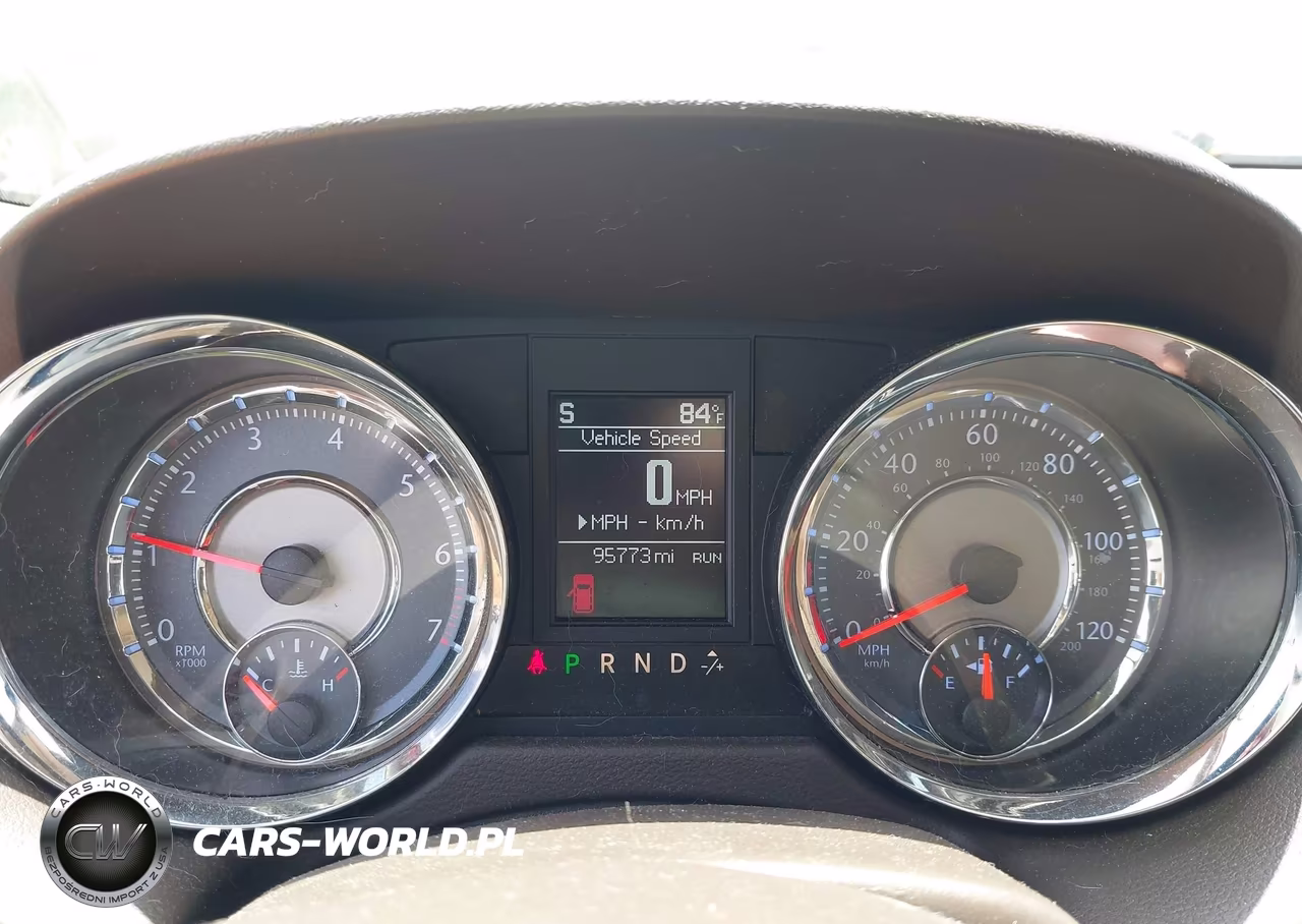 2015 Chrysler Town & Country Touring-L VIN:2C4RC1CG0FR645646 - 7