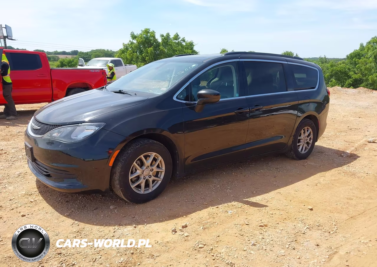 2020 Chrysler Voyager Lxi VIN:2C4RC1DG9LR268292 - 2