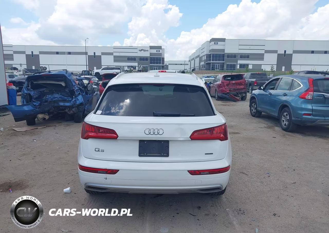 2019 Audi Q5 45 Premium VIN:WA1ANAFY7K2050372 - 16