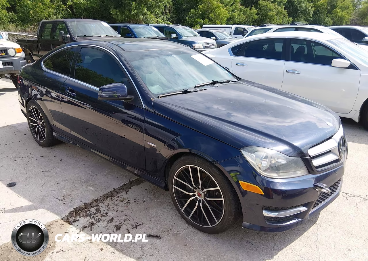 2012 Mercedes-Benz C 250 – zdjęcie 1 z 12