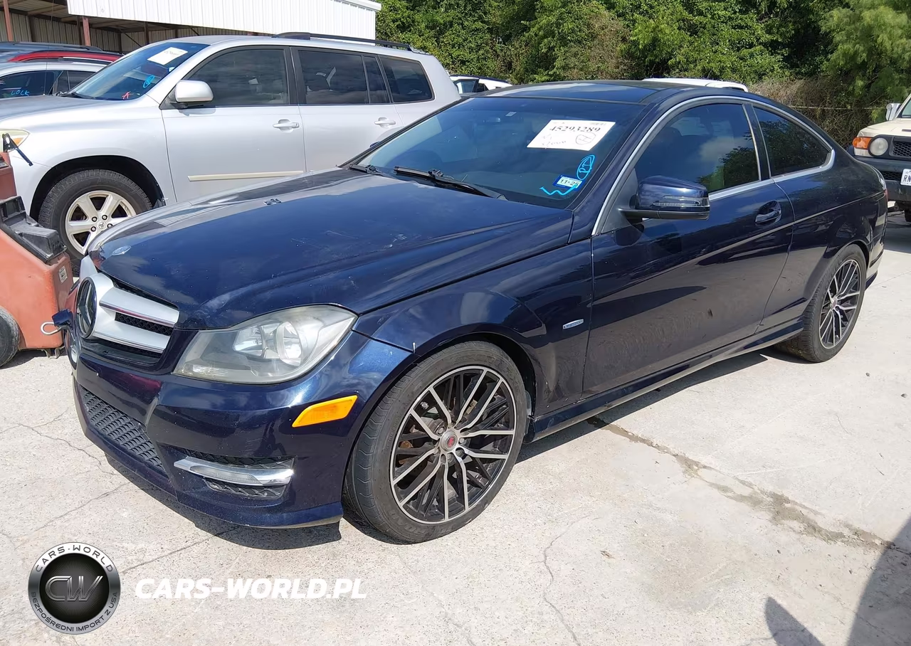 2012 Mercedes-Benz C 250 VIN:WDDGJ4HB7CF884048 - 2