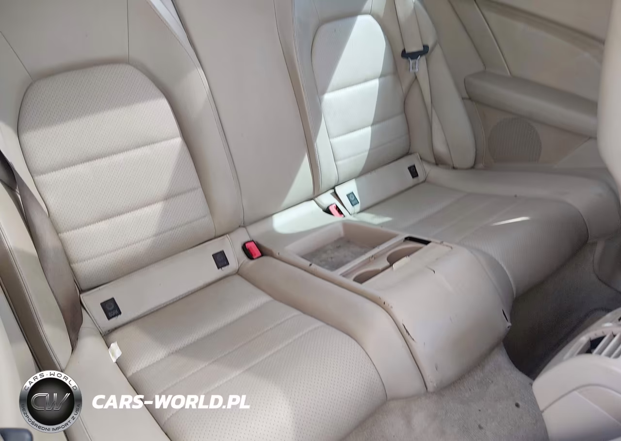 2012 Mercedes-Benz C 250 VIN:WDDGJ4HB7CF884048 - 8