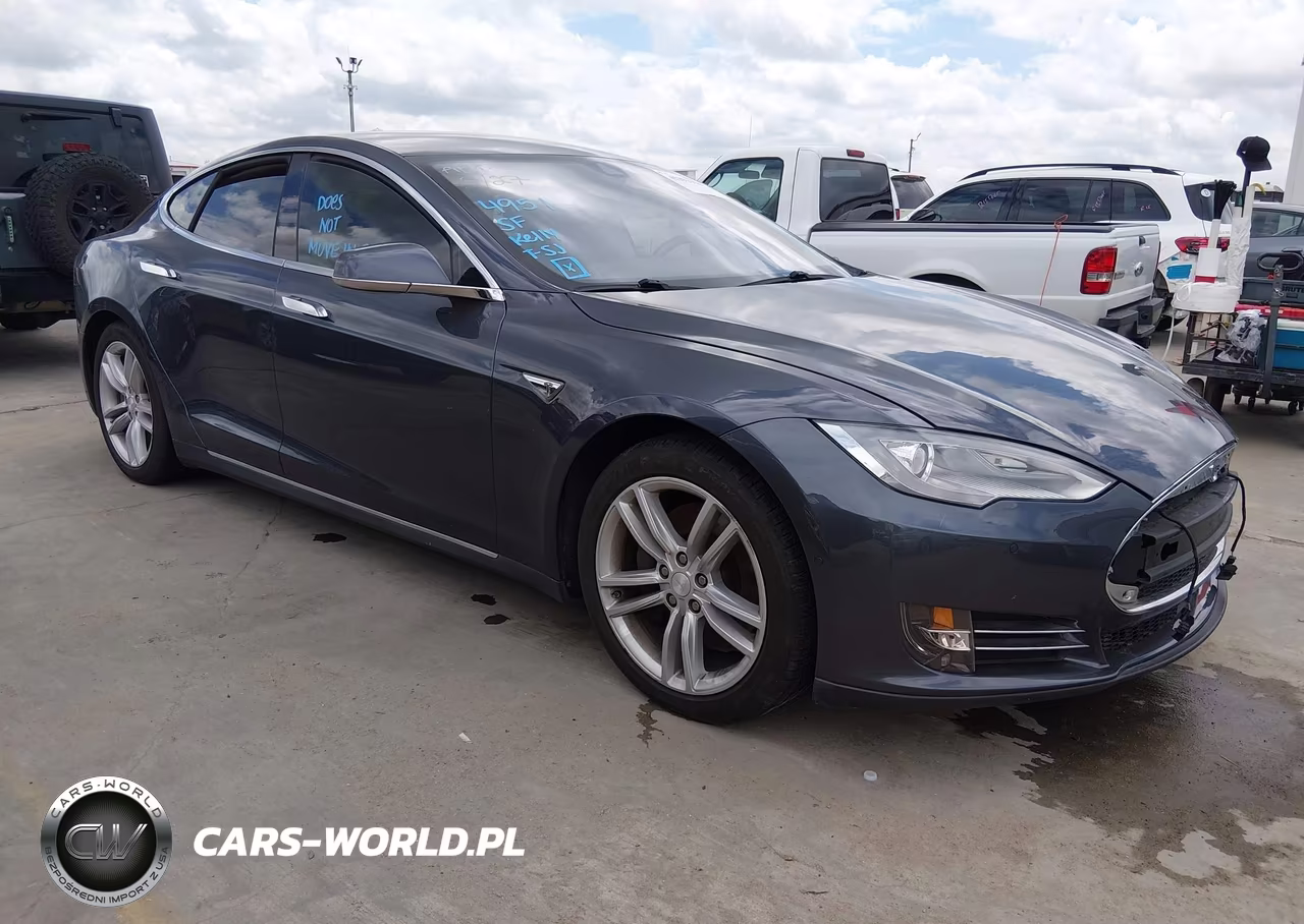 2014 Tesla Model S P85 – zdjęcie 1 z 21