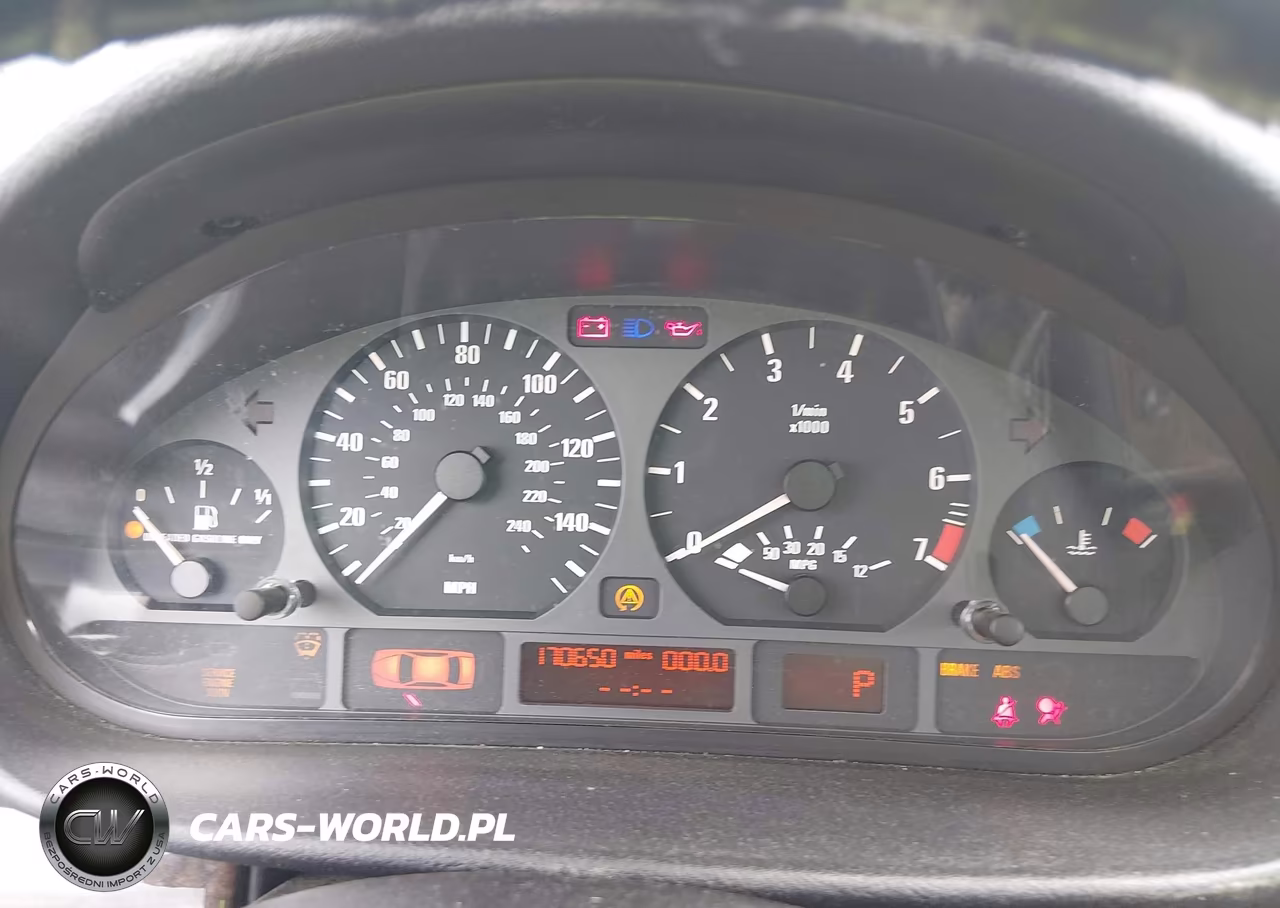 2004 BMW 325Xi VIN:WBAEU334X4PM61095 - 7