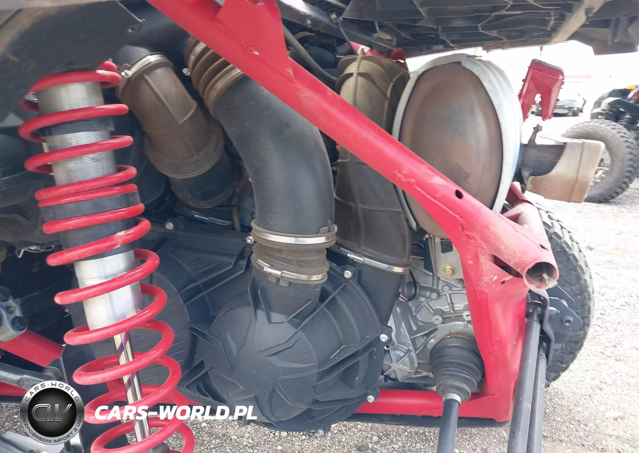 2024 Can-Am Maverick X3 X Rs Turbo Rr VIN:3JBVXAV21RE000033 - 9
