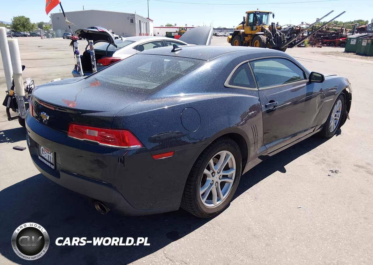 2015 Chevrolet Camaro 1Ls VIN:2G1FA1E3XF9167778 - 4