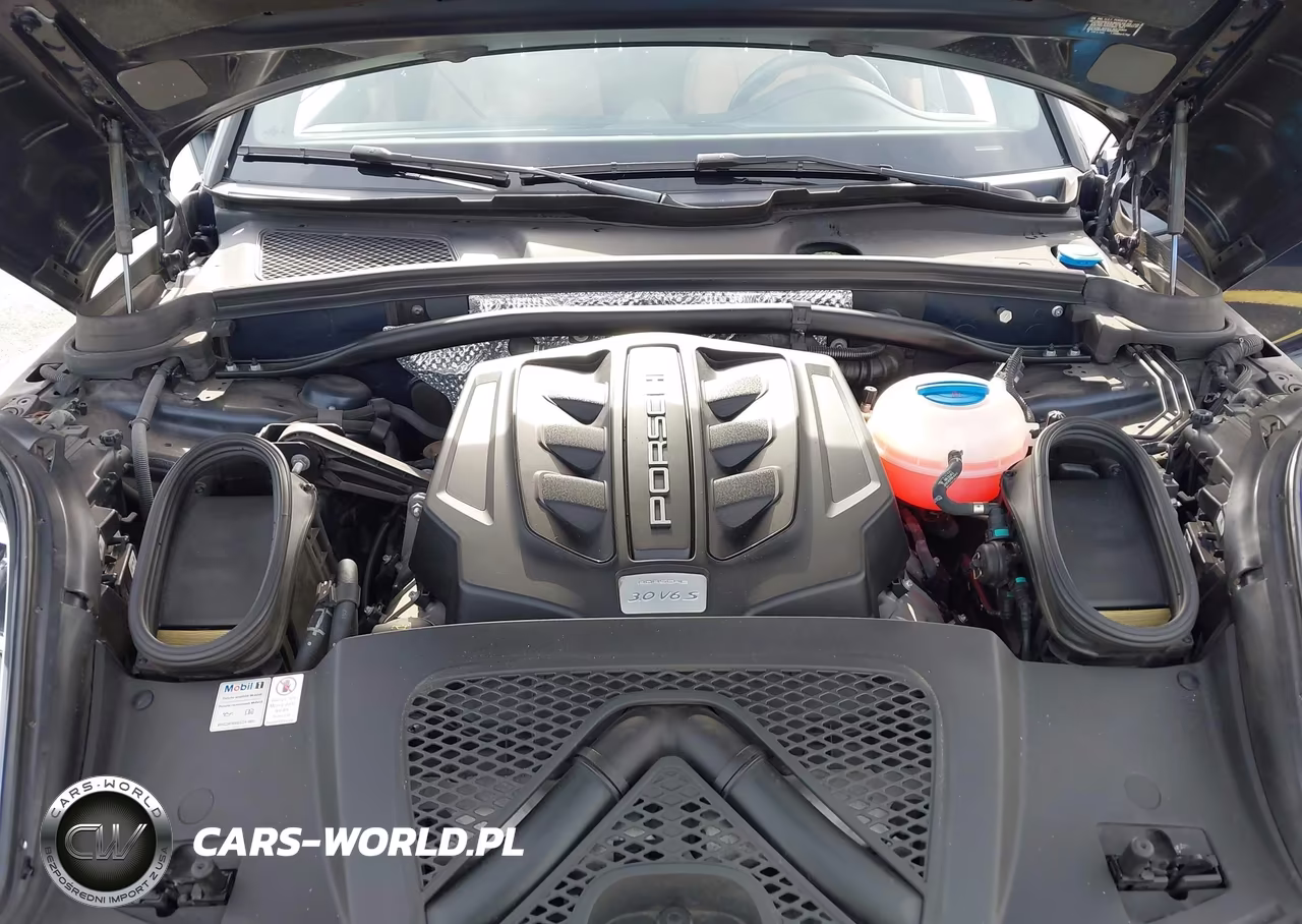 2018 Porsche Macan S VIN:WP1AB2A56JLB35079 - 10