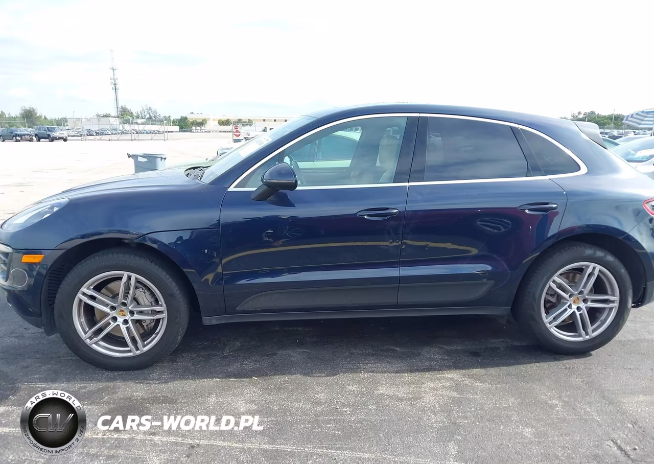 2018 Porsche Macan S VIN:WP1AB2A56JLB35079 - 14