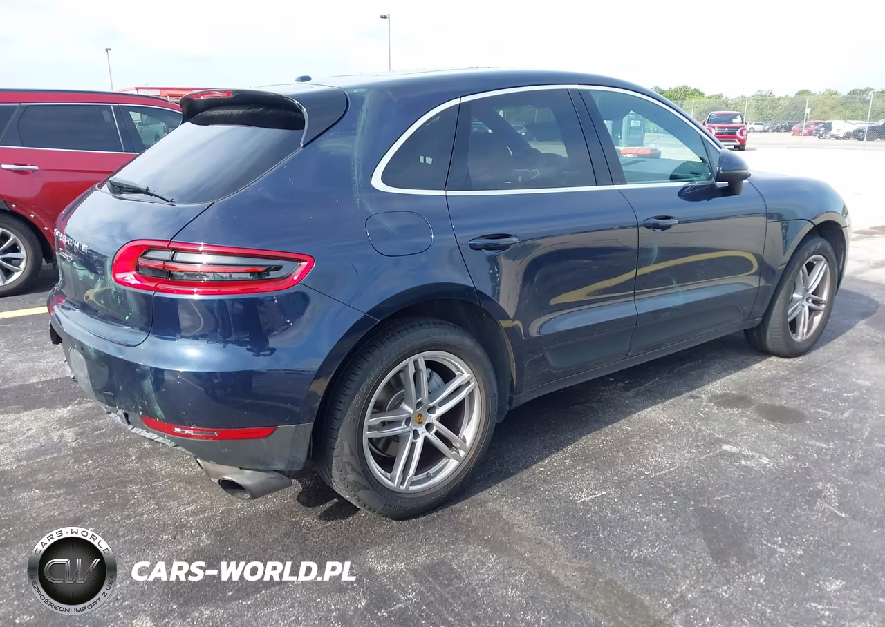 2018 Porsche Macan S VIN:WP1AB2A56JLB35079 - 4