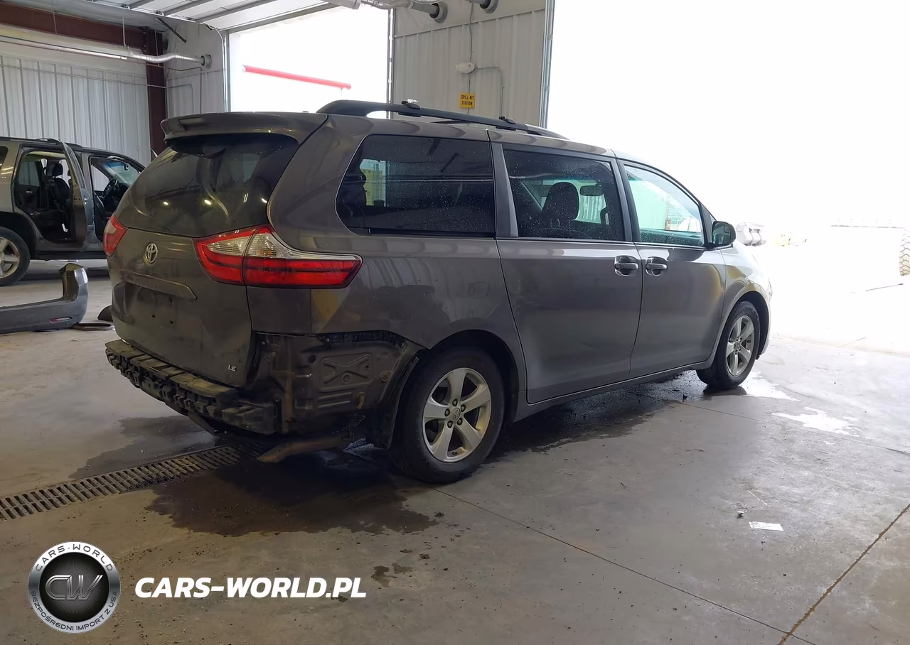 2017 Toyota Sienna Le 8 Passenger VIN:5TDKZ3DC6HS849725 - 4