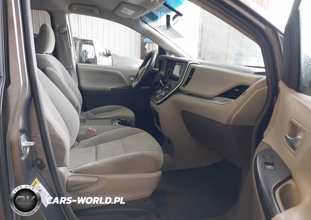 2017 Toyota Sienna Le 8 Passenger VIN:5TDKZ3DC6HS849725 - 5