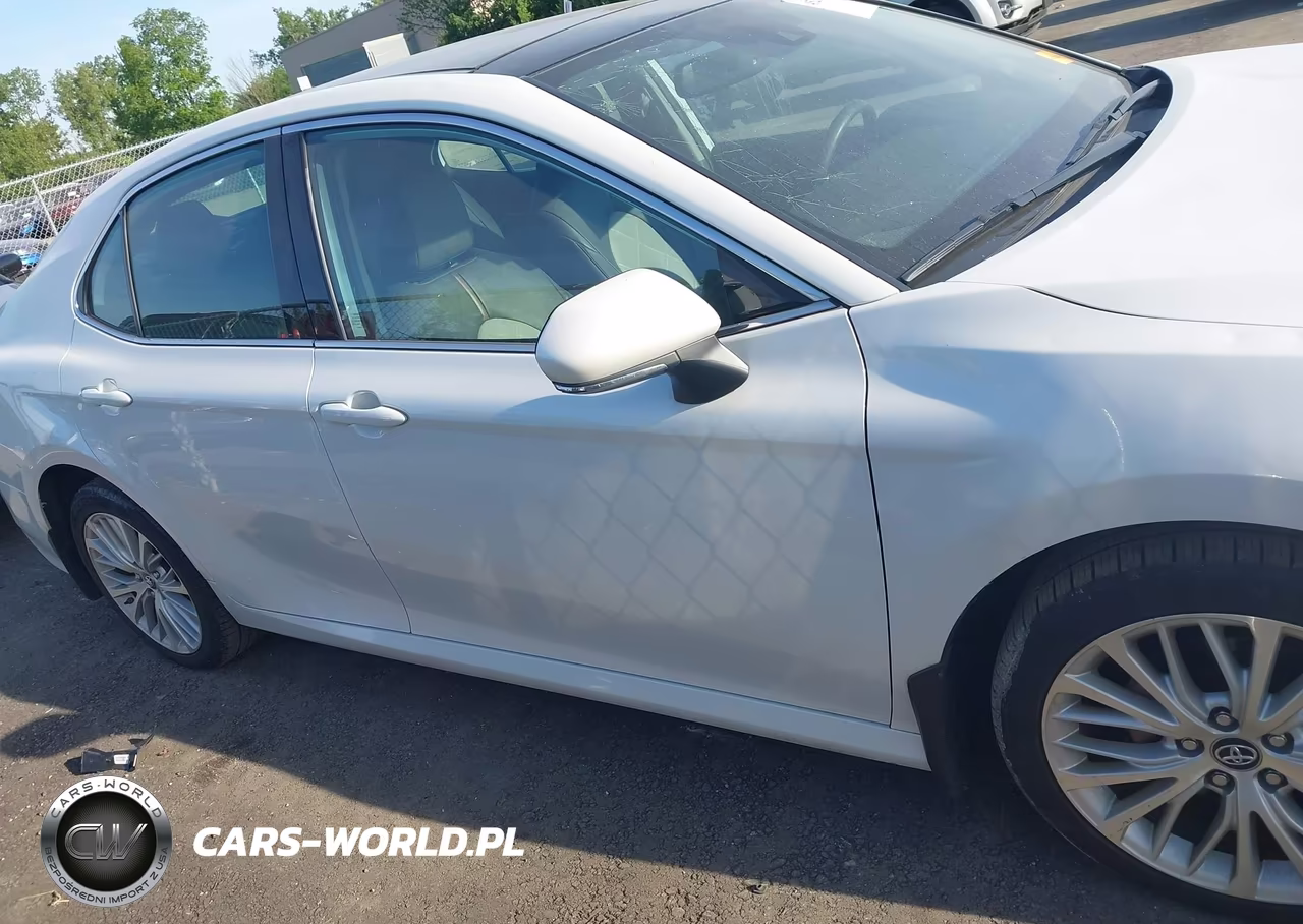 2019 Toyota Camry Xle VIN:4T1B11HK7KU817717 - 13