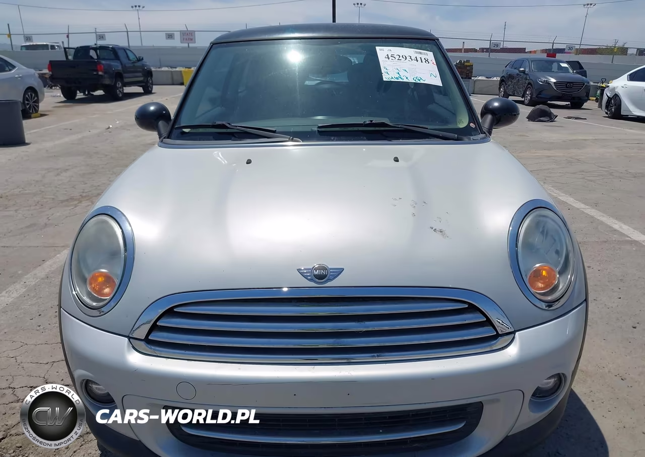 2011 Mini Cooper VIN:WMWSU3C57BT098190 - 12