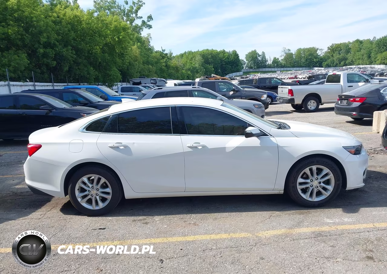 2016 Chevrolet Malibu 1Lt VIN:1G1ZE5ST2GF203081 - 13
