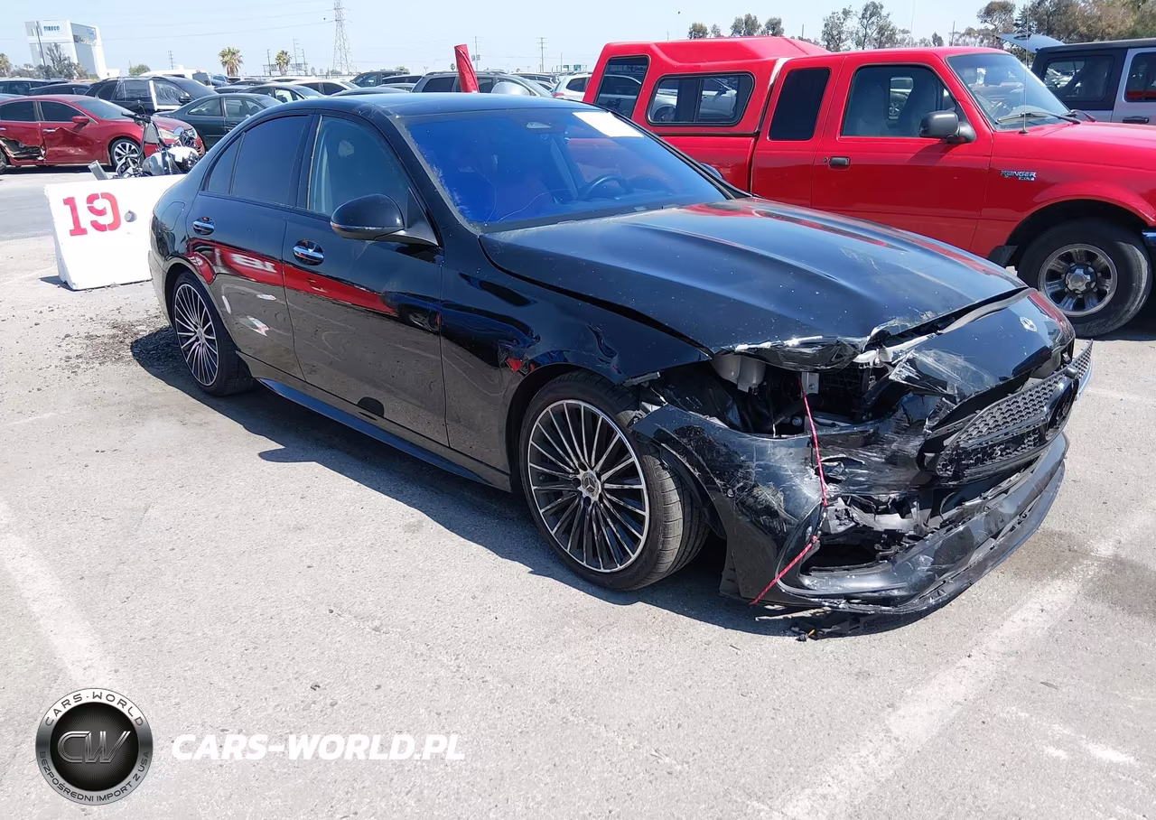 2024 Mercedes-Benz C 300 – zdjęcie 1 z 17