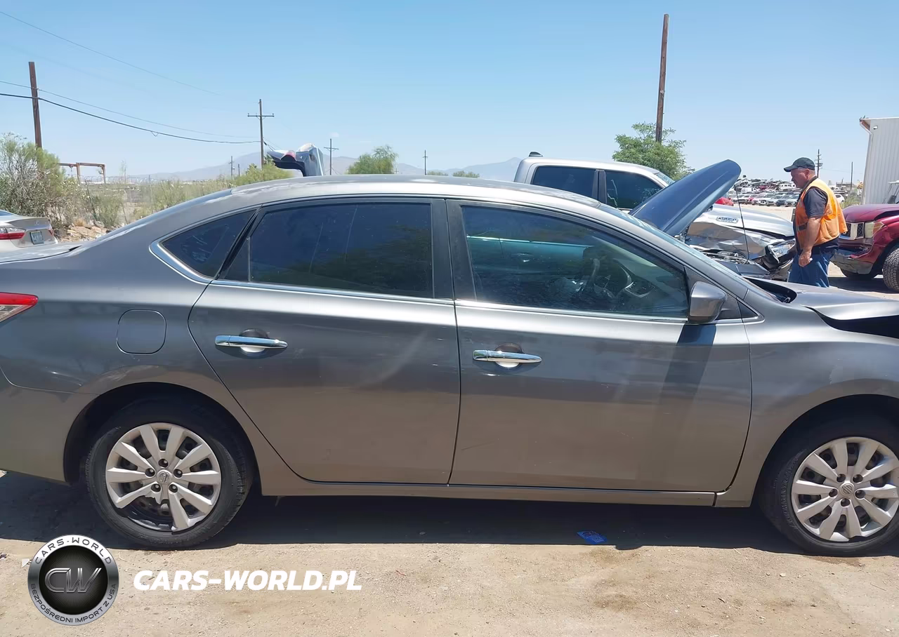 2015 Nissan Sentra S VIN:3N1AB7AP5FY353547 - 14