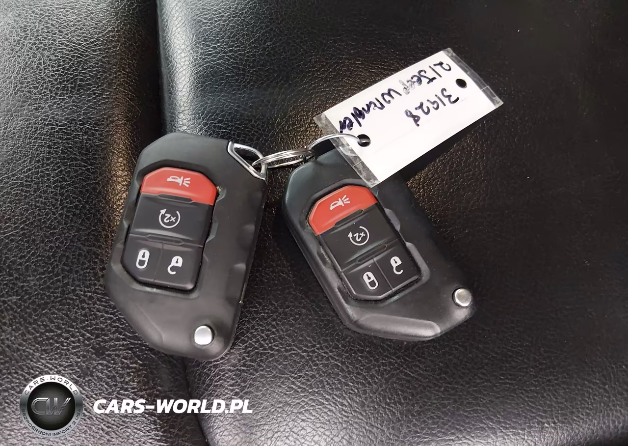 2021 Jeep Wrangler 4Xe Unlimited Rubicon 4X4 VIN:1C4JJXR60MW758506 - 11