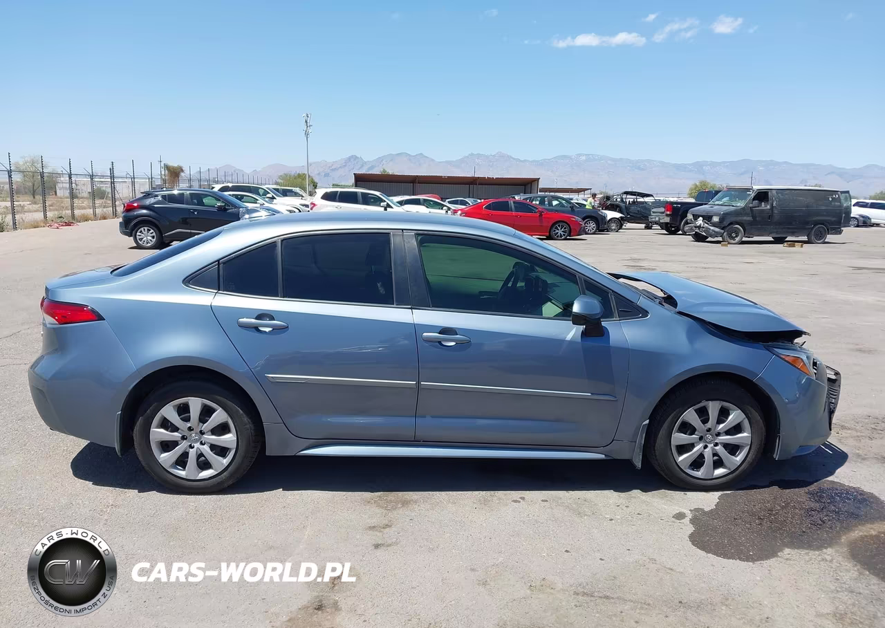 2023 Toyota Corolla Hybrid Le VIN:JTDBCMFE8P3012013 - 13