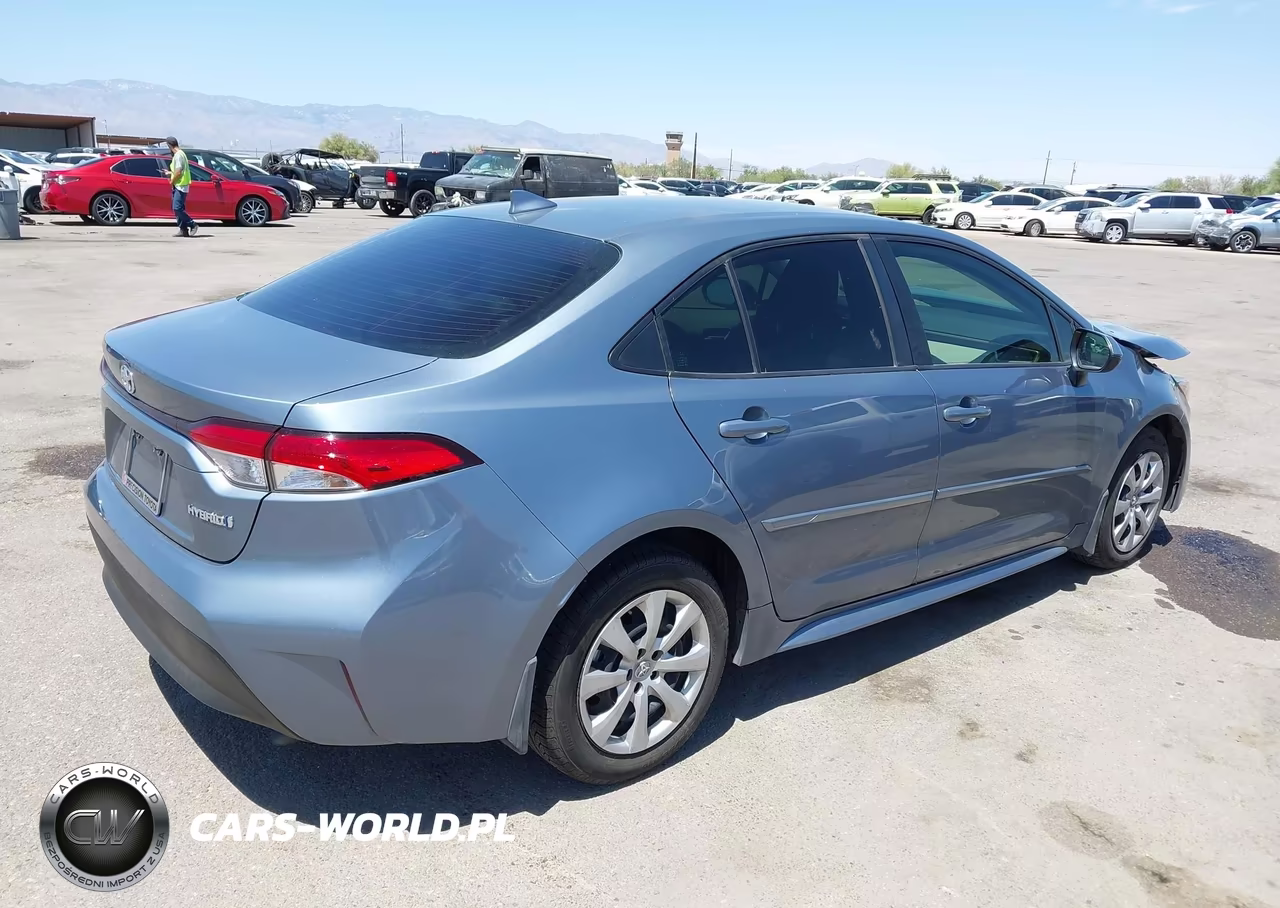 2023 Toyota Corolla Hybrid Le VIN:JTDBCMFE8P3012013 - 4