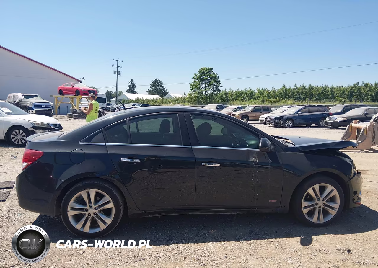 2013 Chevrolet Cruze Ltz VIN:1G1PG5SB2D7117395 - 13